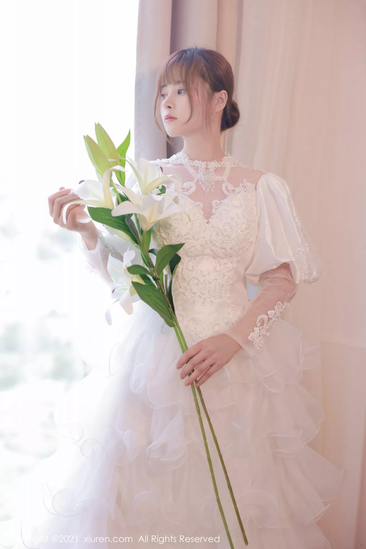 秀人集.com_[XiuRen秀人网]No.3671_模特奈沐子唯美婚纱主题私房情趣服饰配蕾丝吊袜惹火诱惑写真55P