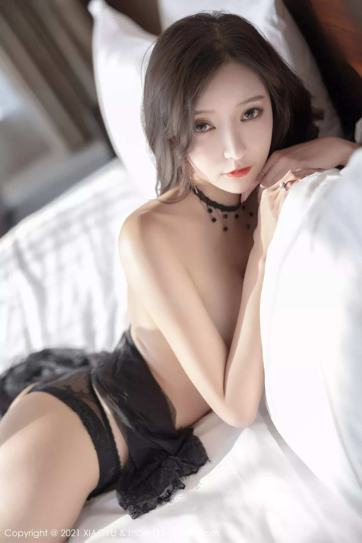 秀人集.com_[XiaoYu画语界]Vol.573_女神王馨瑶yanni私房黑色薄纱配开档肉丝秀火辣身材诱惑写真78P